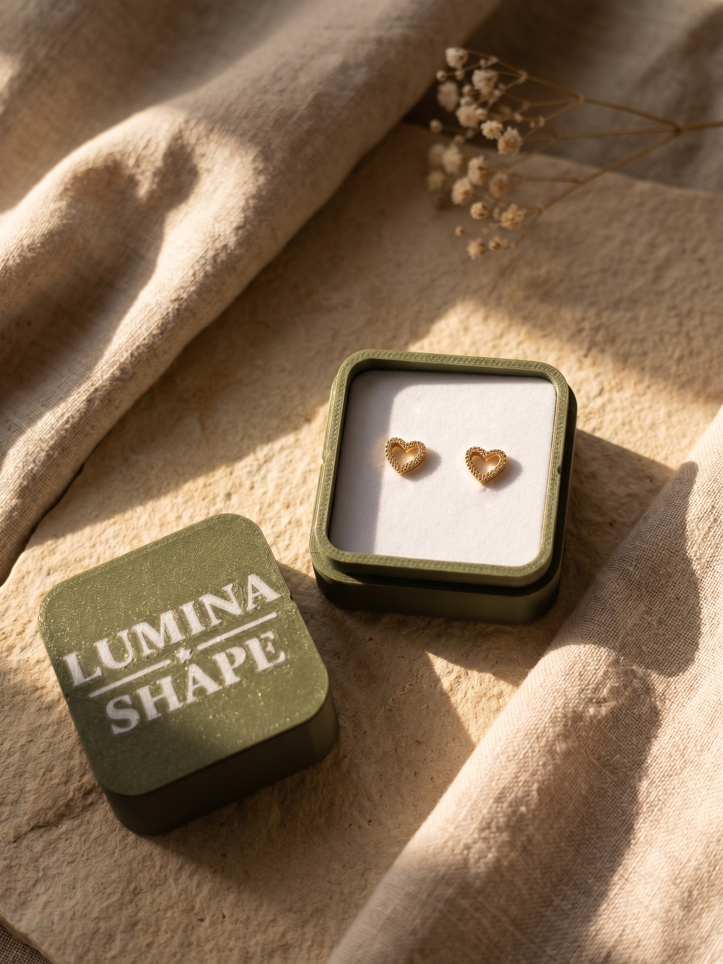 Brilliant Heart Studs