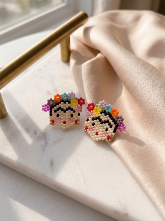 Frida Vibrant Studs